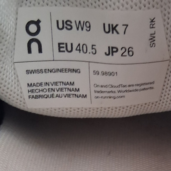 On Cloud 5 Denim / White Women's Running Shoe * Size: 9 - Picture 8 of 8